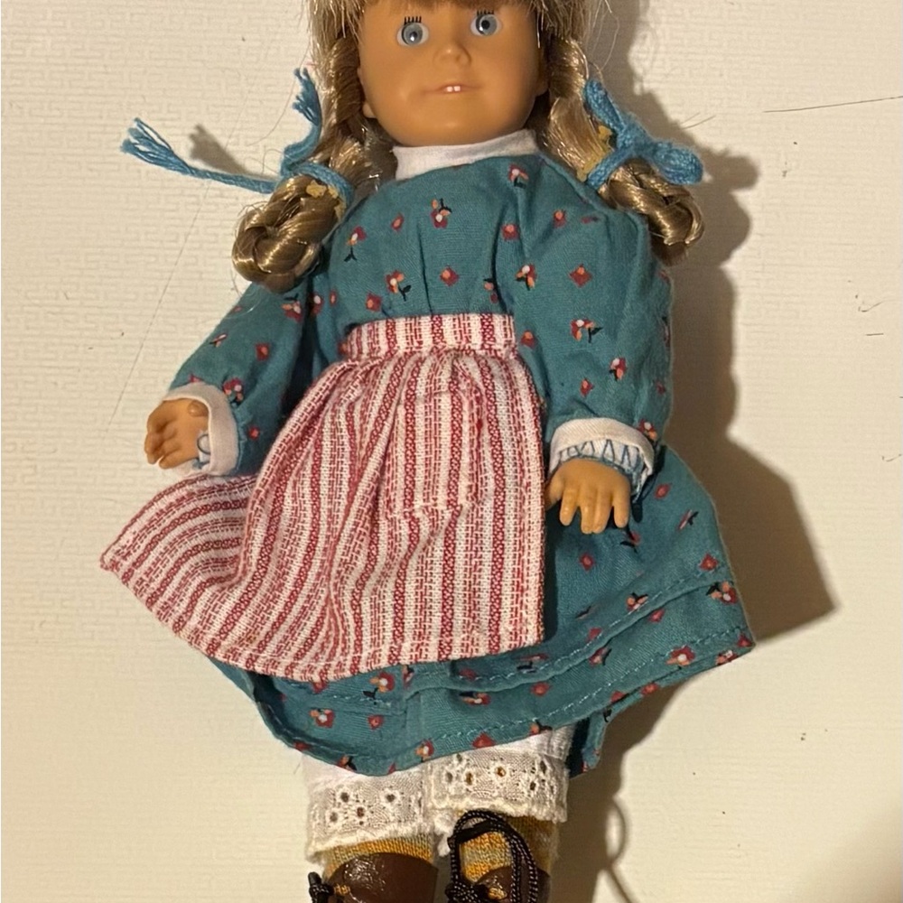 American Girl Mini Doll, Kristen